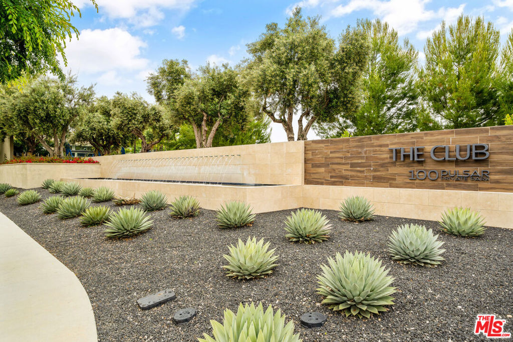 B8dc9a75 Eaea 45ba B805 Fa20022ac720