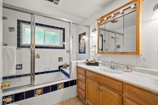 Detail Gallery Image 34 of 51 For 4804 Dunsmore Ave, La Crescenta,  CA 91214 - 3 Beds | 2/1 Baths