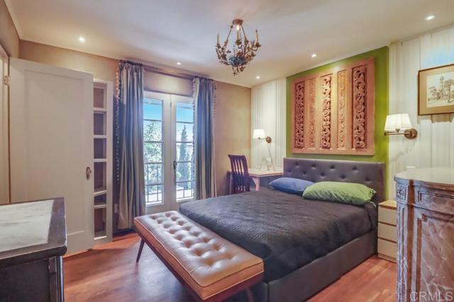 Detail Gallery Image 54 of 73 For 3014 Xenophon St, Point Loma,  CA 92106 - 5 Beds | 3 Baths