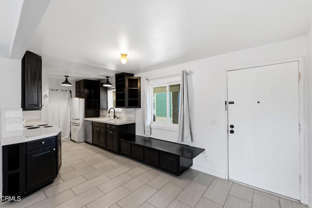 Detail Gallery Image 4 of 37 For 251 S Ventura Rd #210,  Port Hueneme,  CA 93041 - 1 Beds | 1 Baths