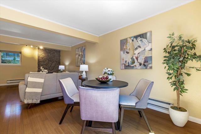 83 Devonshire Avenue, Mountain View CA: https://media.crmls.org/mediaz/b8df01b3-f5f7-4402-a871-c6c24efdf7de.jpg