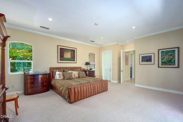 1690 Calle Tierra Vista, Camarillo CA: https://media.crmls.org/mediaz/b8df6497-2419-4f2b-a98f-518e1b29955e.jpg