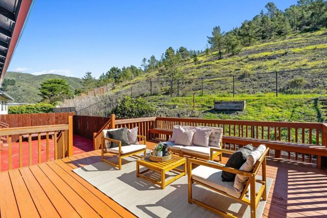 1100 Glacier Avenue, Pacifica CA: https://media.crmls.org/mediaz/b8df9740-0646-4bf3-9fd7-4054404243b7.jpg