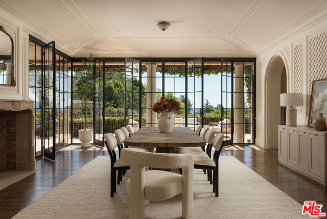 Image 2 of 48 For 771 Garden Lane