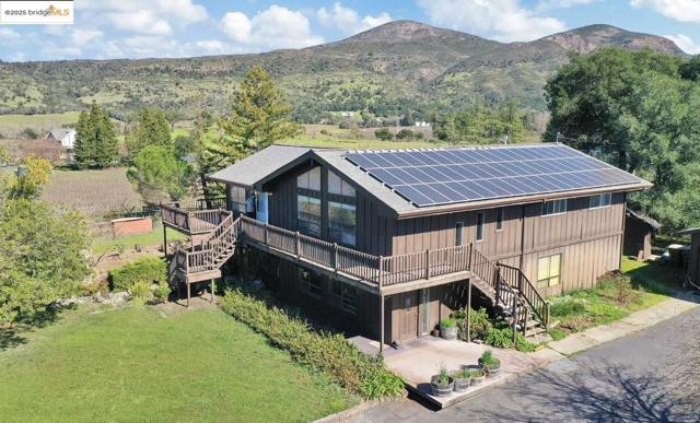 3120 E Vichy Ave., Napa CA: https://media.crmls.org/mediaz/b8e05f4d-346b-4419-a7c6-91a4caf7eaef.jpg