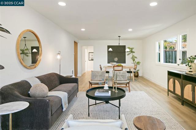 1511 Olive Ave, Richmond CA: https://media.crmls.org/mediaz/b8e18905-4d23-4e9e-8ae2-8f1e9a12ea62.jpg