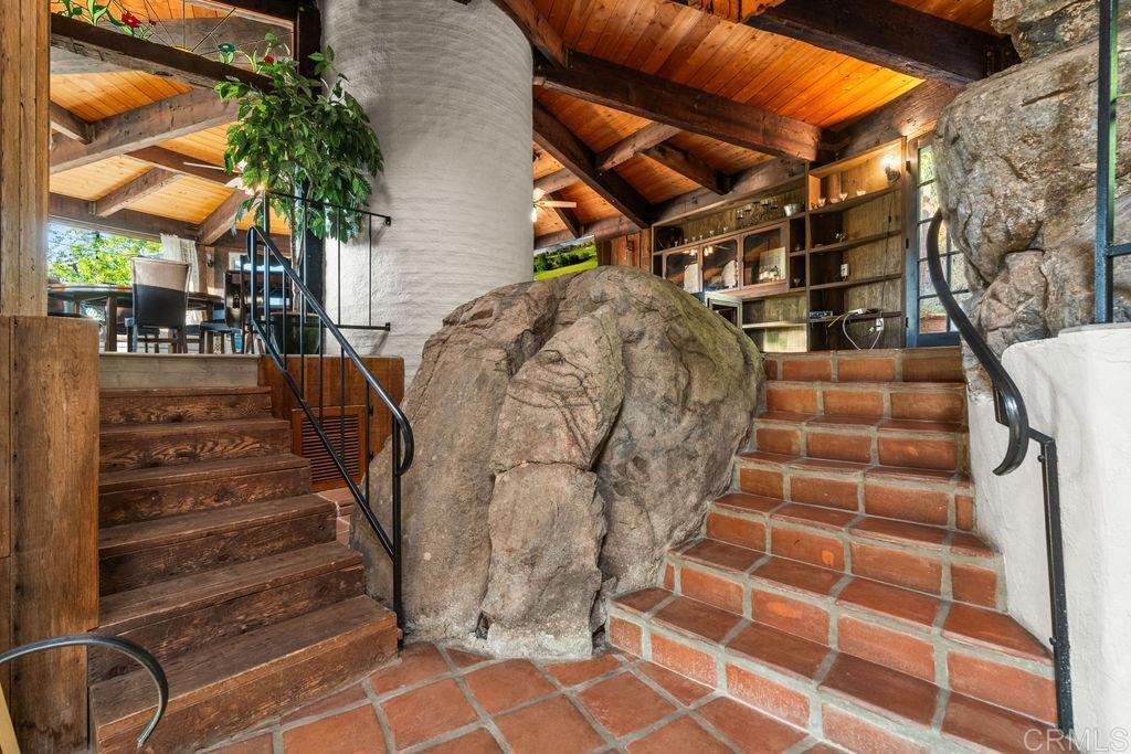 2870 Twin Oaks Valley Road - photo 16