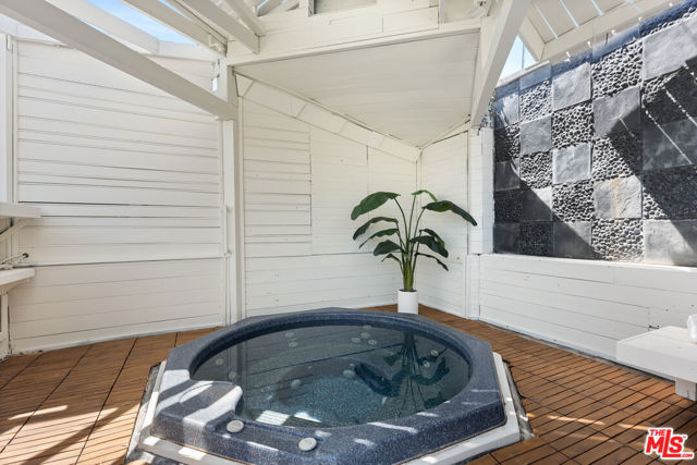 7363 W 87th Place, Los Angeles CA: https://media.crmls.org/mediaz/b8e388f6-7770-41a0-8b92-ef0c28f52122.jpg