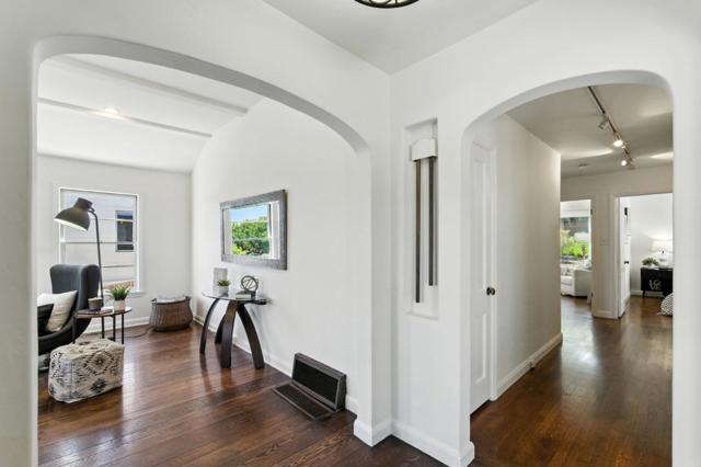 508 Prospect Street, San Carlos CA: https://media.crmls.org/mediaz/b8e3c64e-7d7d-4489-a18d-bad09b97709e.jpg