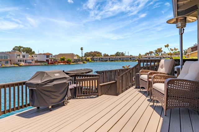 167 Shooting Star, Foster City CA: https://media.crmls.org/mediaz/b8e47bd0-c0b7-4933-9ff2-5a726577cdc8.jpg