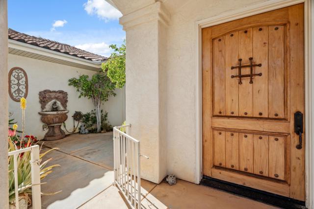 Home for Sale in Ramona
