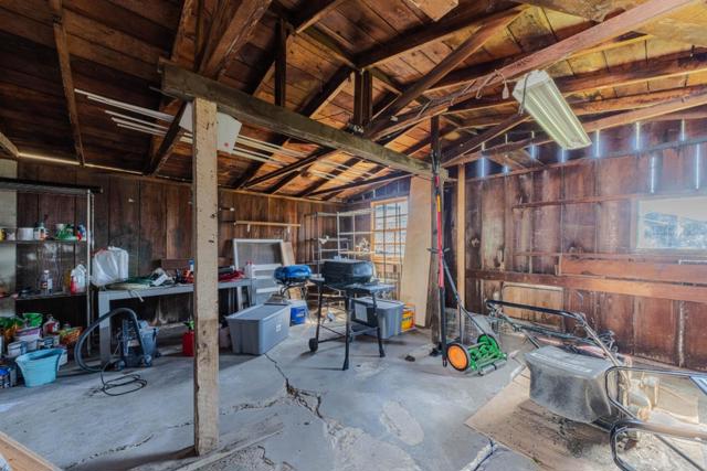 116 Oak Street, Salinas CA: https://media.crmls.org/mediaz/b8e58f62-36a3-4ea2-99af-c83e98b98e36.jpg