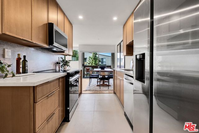 6050 Canterbury Drive, E313