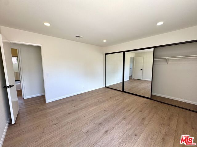 7756 Sailboat Circle, Huntington Beach CA: https://media.crmls.org/mediaz/b8e8216e-5590-4dbf-8a08-923c8f0cdae5.jpg
