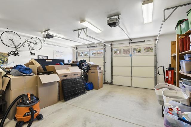 Image 53 of 61 For 18658 Locksley St