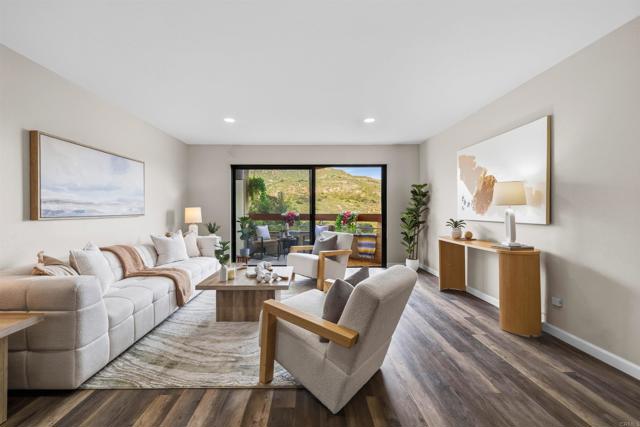 Detail Gallery Image 4 of 44 For 7255 Navajo Rd #C320,  San Diego,  CA 92119 - 2 Beds | 2 Baths