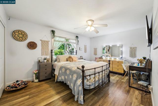 91 Lozoya Way, Oakley CA: https://media.crmls.org/mediaz/b8ecfd0f-d624-47cb-8480-3da395bbde4b.jpg