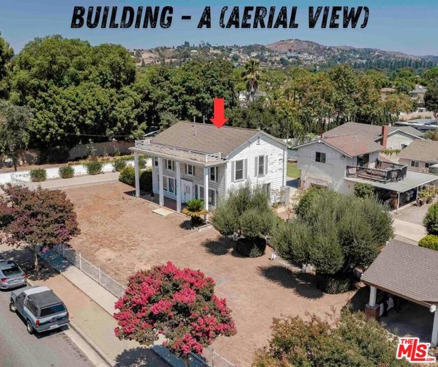 5706 Pioneer Boulevard, Whittier CA: https://media.crmls.org/mediaz/b8ee8834-fdba-4336-8f33-d4bf5ee15816.jpg