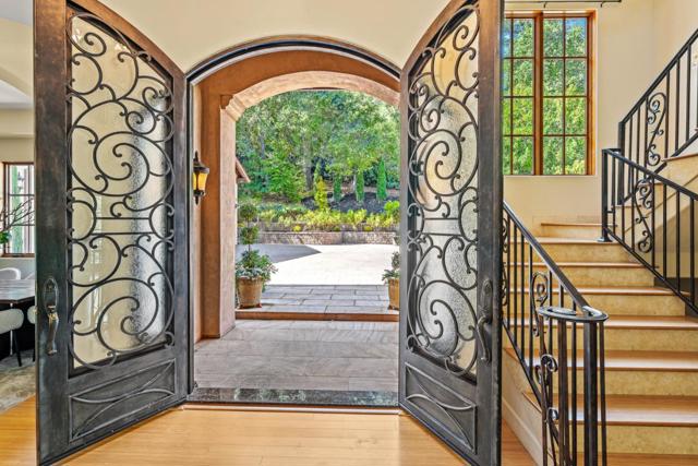 11860 Francemont Drive, Los Altos Hills CA: https://media.crmls.org/mediaz/b8eeddeb-b09a-45b2-93ce-0a707a23bd4c.jpg