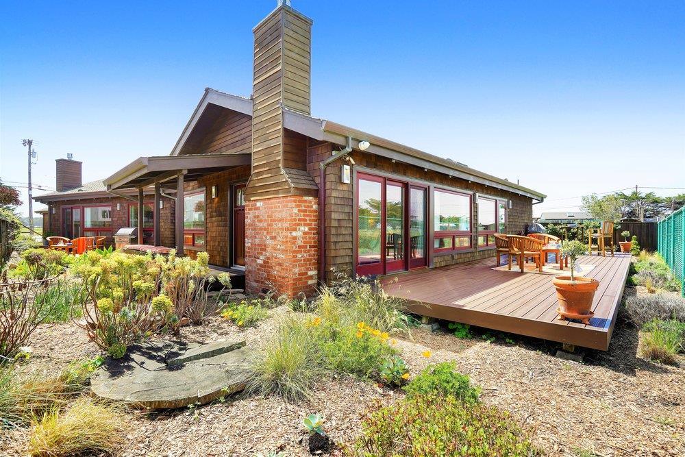 137 Kelly Avenue, Half Moon Bay CA: https://media.crmls.org/mediaz/b8ef8cd6-314a-4df6-8bfa-0eb5b1485f12