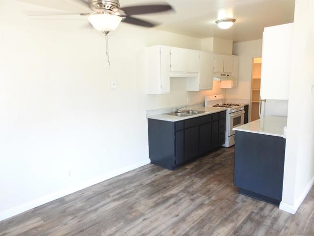 3516 Del Sol Blvd, San Diego CA: https://media.crmls.org/mediaz/b8f030bc-3272-455a-91f8-00d51d7c32a6.jpg