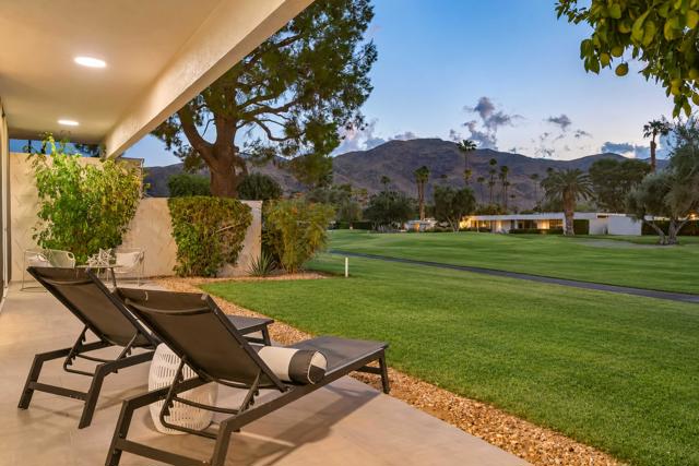 80 Lakeview Drive, Palm Springs, CA 92264