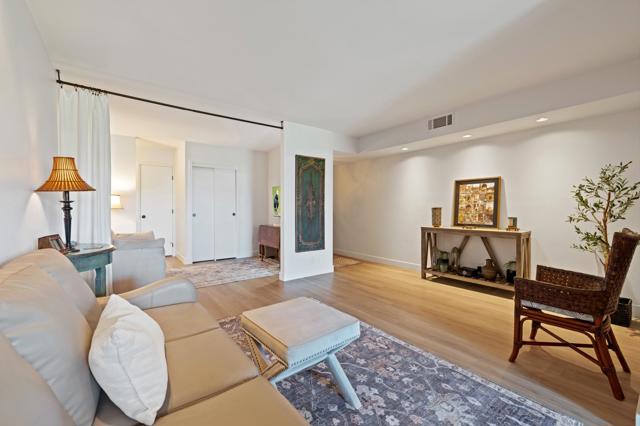 5300 E Waverly Drive, Palm Springs CA: https://media.crmls.org/mediaz/b8f15363-bd01-4fe0-94aa-a57f00f78c4f.jpg