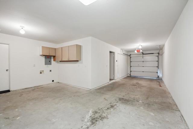3519 Andrews Street, San Diego CA: https://media.crmls.org/mediaz/b8f19bfc-dd68-4677-95a9-51339dd91e6e.jpg
