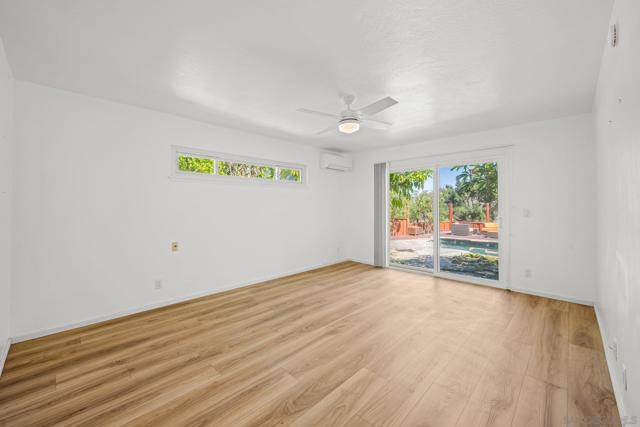 1640 El Paso Real, La Jolla CA: https://media.crmls.org/mediaz/b8f2c178-85af-4baf-8200-ad83072d526e.jpg