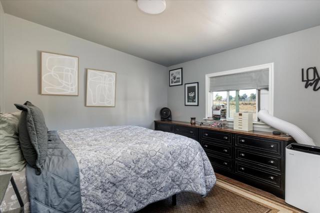 Image 12 of 36 For 840 Oak Glen Avenue