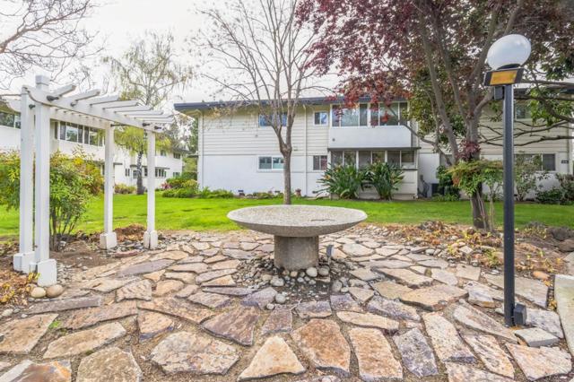 14225 Lora Drive, Los Gatos CA: https://media.crmls.org/mediaz/b8f3d303-c26e-4c49-828f-914e17862a99.jpg