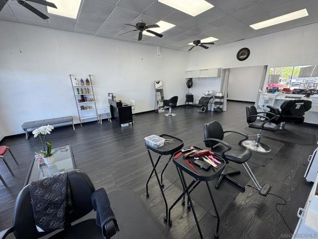 12243 Woodside Ave, Lakeside CA: https://media.crmls.org/mediaz/b8f531b3-7b48-4632-8a72-41bd8dc78008.jpg