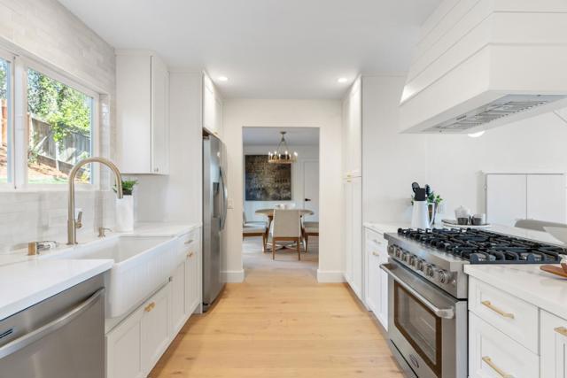 309 Channing Way, Pacifica CA: https://media.crmls.org/mediaz/b8f5638f-2deb-4e35-826d-bfa8f78cd748.jpg