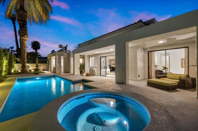 49 Mission Palms E Drive, Rancho Mirage CA: https://media.crmls.org/mediaz/b8f58d9e-9c5b-49fd-9093-539ad922c407.jpg