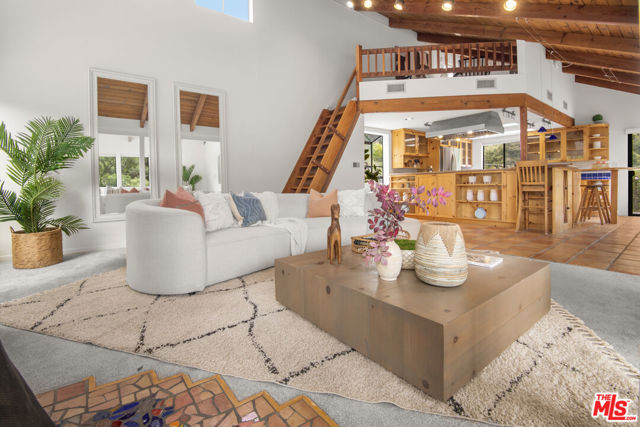 1639 Oak Drive, Topanga CA: https://media.crmls.org/mediaz/b8f61761-3644-4ed5-8fd7-42ae3b98d2a4.jpg