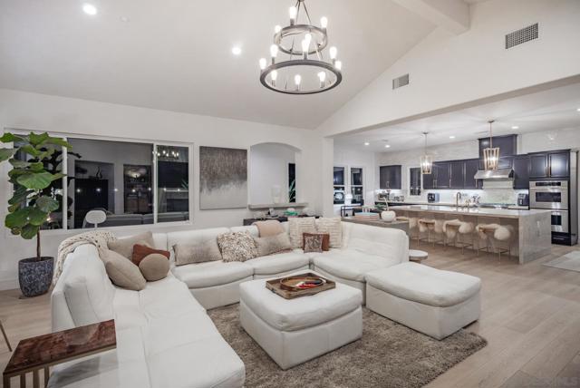 1210 Clos Duval, Bonsall CA: https://media.crmls.org/mediaz/b8f7c440-edf7-4432-9086-5b237884327d.jpg