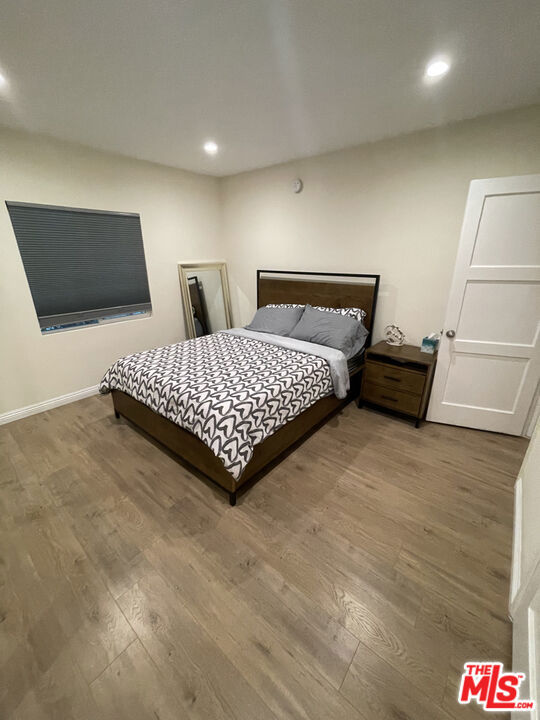 18110 Tarzana Street, Tarzana CA: https://media.crmls.org/mediaz/b8f8b537-42e6-43f8-a7c7-afebae6e22e3.jpg