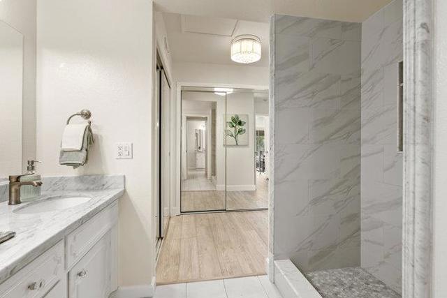 18400 Overlook Road, Los Gatos CA: https://media.crmls.org/mediaz/b8f8e35b-bb06-4abb-be73-6fd57fafa47b.jpg
