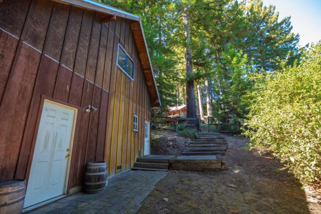 4600 Trout Gulch Road, Aptos CA: https://media.crmls.org/mediaz/b8f99e37-7e4b-4f74-b5b3-27a4135a58d2.jpg