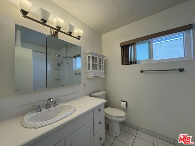 1138 23rd, B photo 7