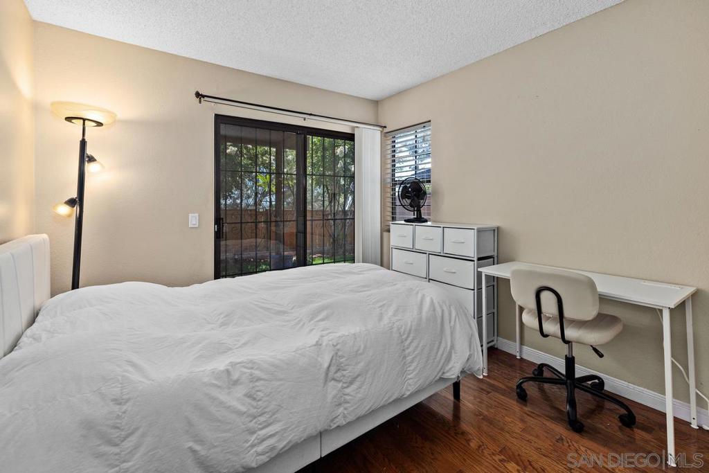 MLS #250034854SD img 25