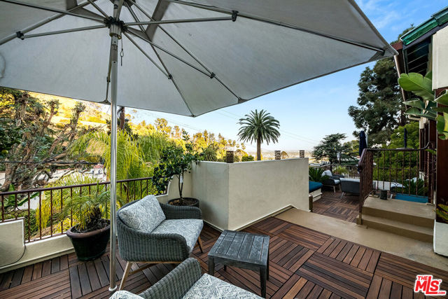 1925 Curson Place, Los Angeles CA: https://media.crmls.org/mediaz/b8fc644d-284f-4a6c-930b-c3c0a547ca77.jpg