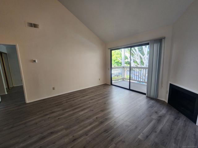 12229 Carmel Vista, San Diego CA: https://media.crmls.org/mediaz/b8fc9e68-79c6-4d14-8ea6-2491dd4d88d2.jpg