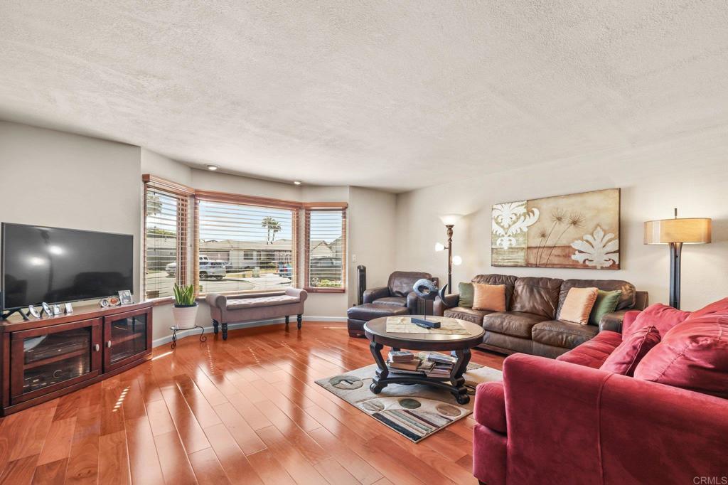 10436 Bedfont Circle - photo 9