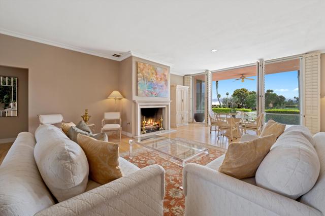 46650 Amir Drive, Palm Desert CA: https://media.crmls.org/mediaz/b8fde215-a48b-4b75-a728-c5c9feaa361e.jpg