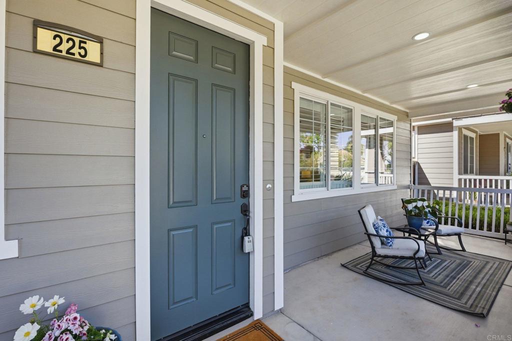 225 Vineyard Ct. - photo 2