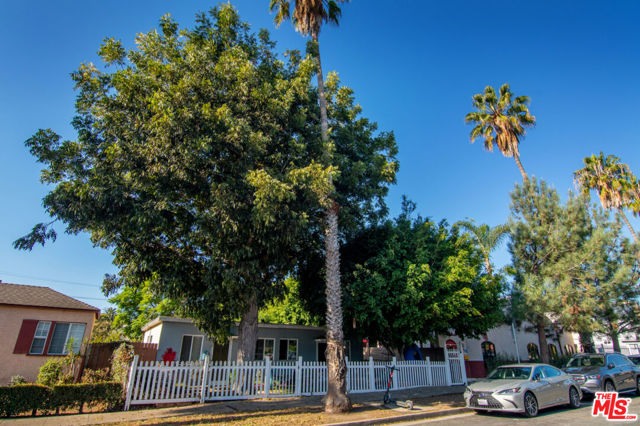 1518 19th Street photo 2