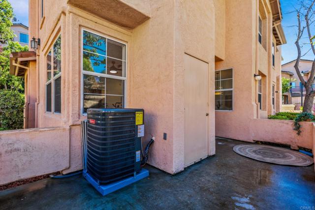 Detail Gallery Image 24 of 41 For 18660 Caminito Cantilena #259,  San Diego,  CA 92128 - 2 Beds | 2/1 Baths