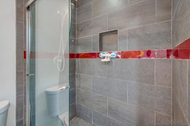 15380 Via La Gitano, Poway CA: https://media.crmls.org/mediaz/b9010abe-dc65-42d5-ab5a-4f5d52e798dc.jpg
