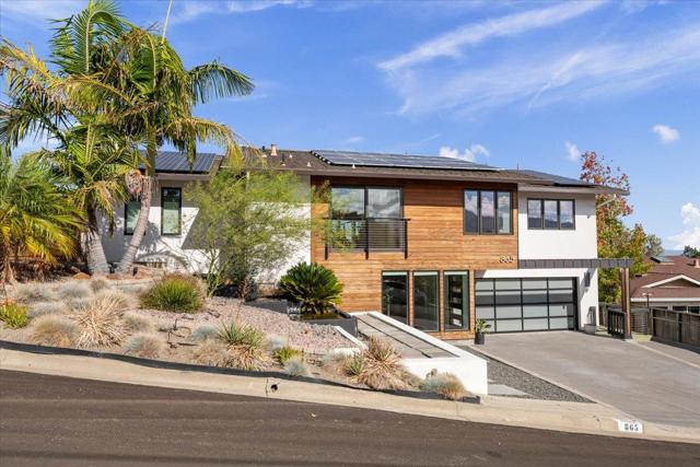 865 Somerset Court, San Carlos CA: https://media.crmls.org/mediaz/b9032fe8-c8f0-4d14-82b8-447b6d496879.jpg